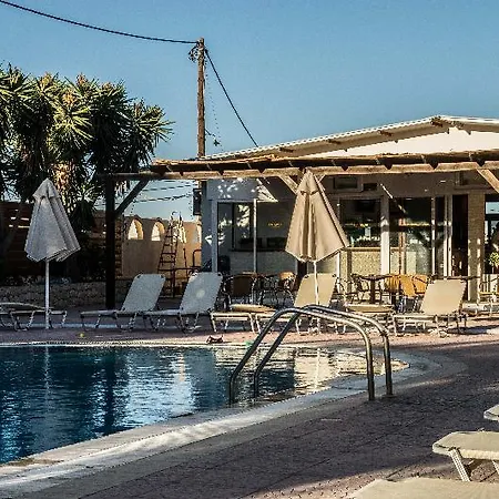Sevastos Aparthotel