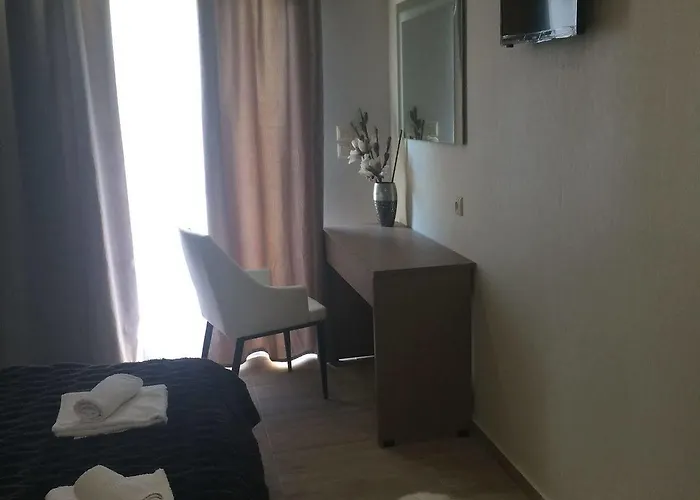 Sevastos Aparthotel 4*